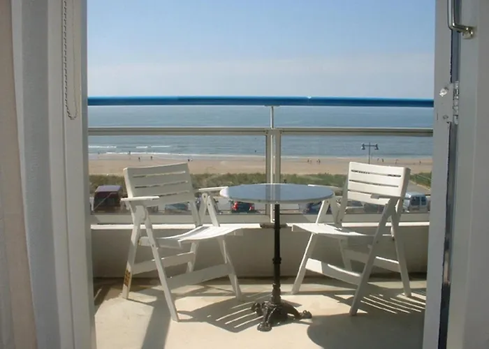 Sterflat 87 * Egmond aan Zee